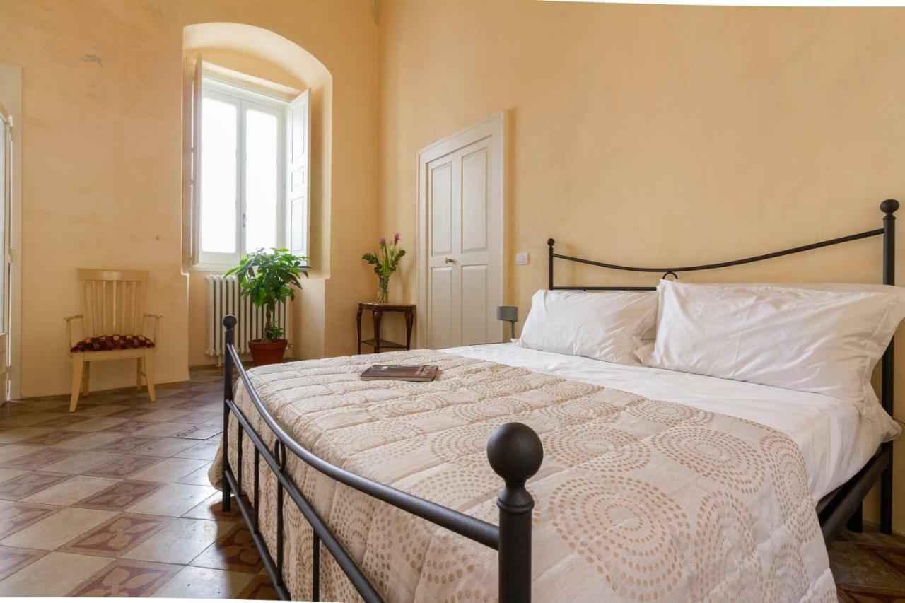 Bed and Breakfast Palazzo Cariddi Нардо Экстерьер фото