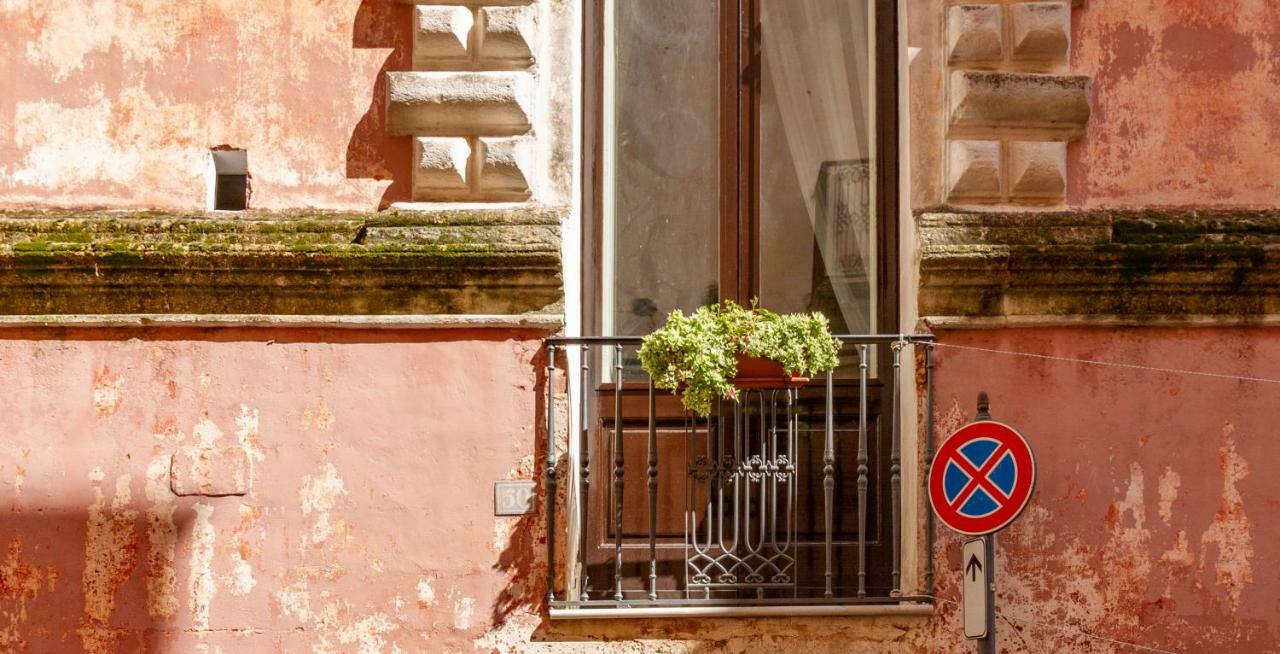 Bed and Breakfast Palazzo Cariddi Нардо Экстерьер фото